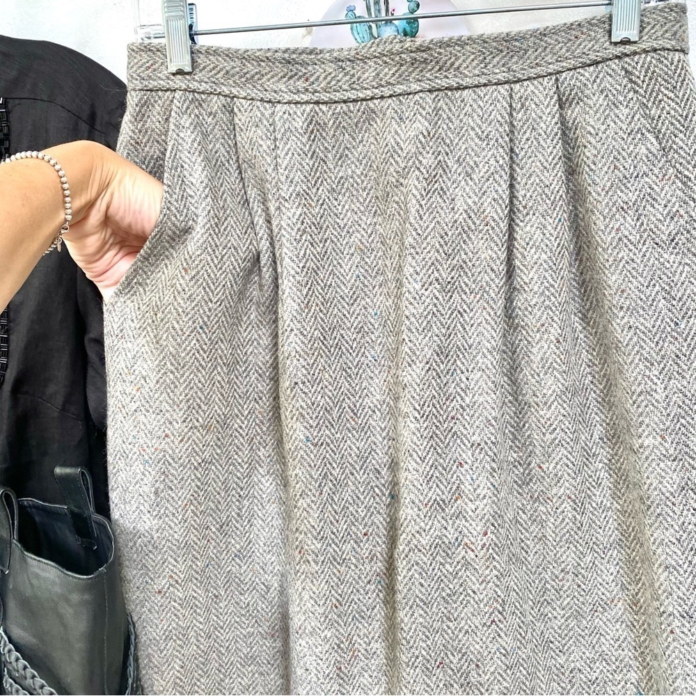 Herringbone PURE VIRGIN WOOL vintage skirt w cottage prairie cabin core vibe - Picture 5 of 15